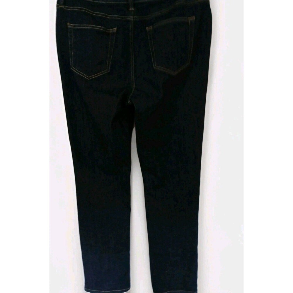 St johns Bay Womens Straight Leg Jeans size 10 Dark Wash Denim NEW VERY NICE - Picture 6 of 16